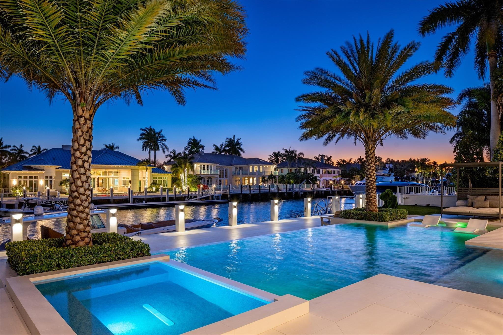 2520 Del Lago Fort Lauderdale, FL 33316