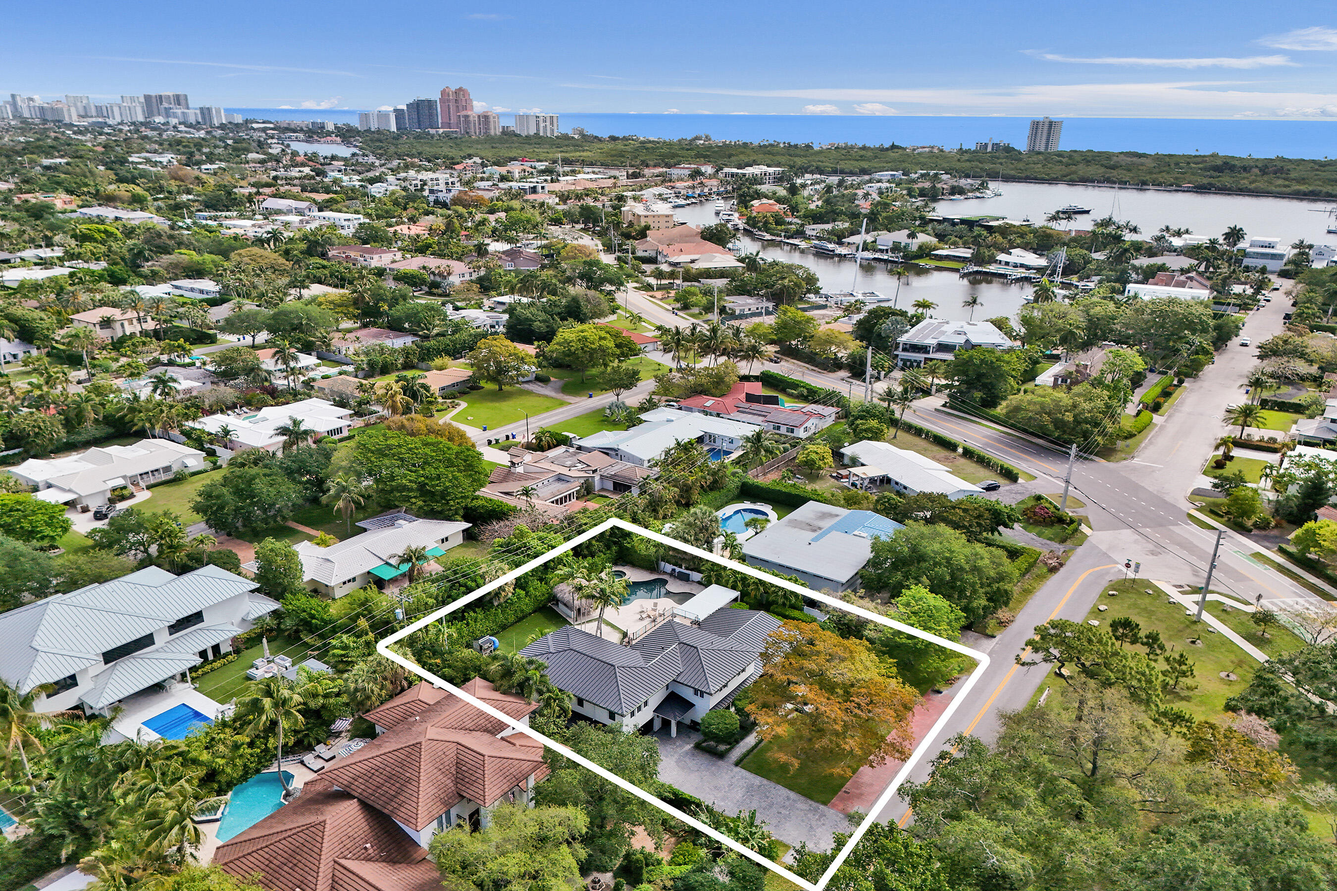 2421 NE 12th Fort Lauderdale, FL 33304