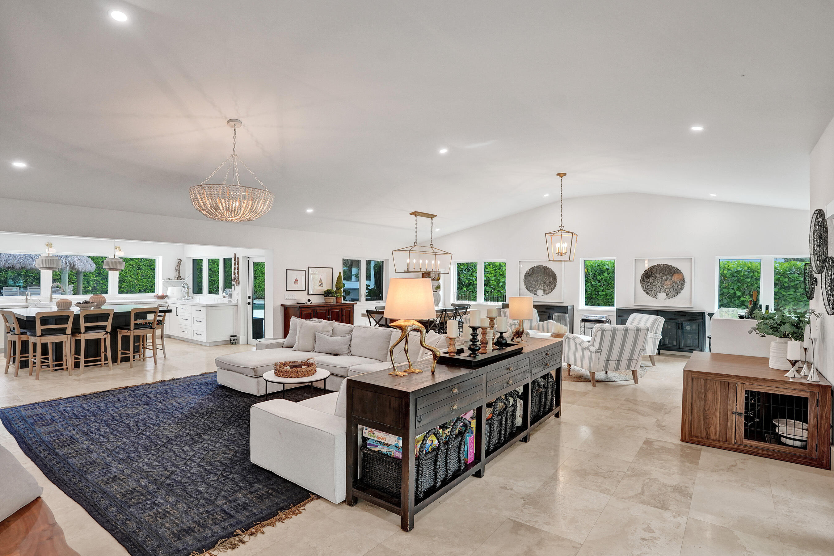 2421 NE 12th Fort Lauderdale, FL 33304