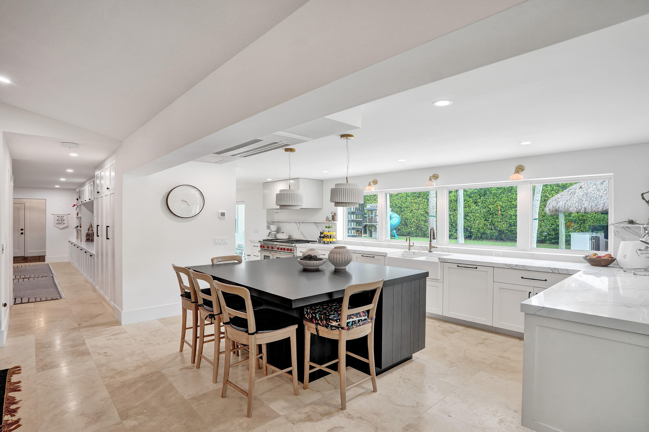 2421 NE 12th Fort Lauderdale, FL 33304