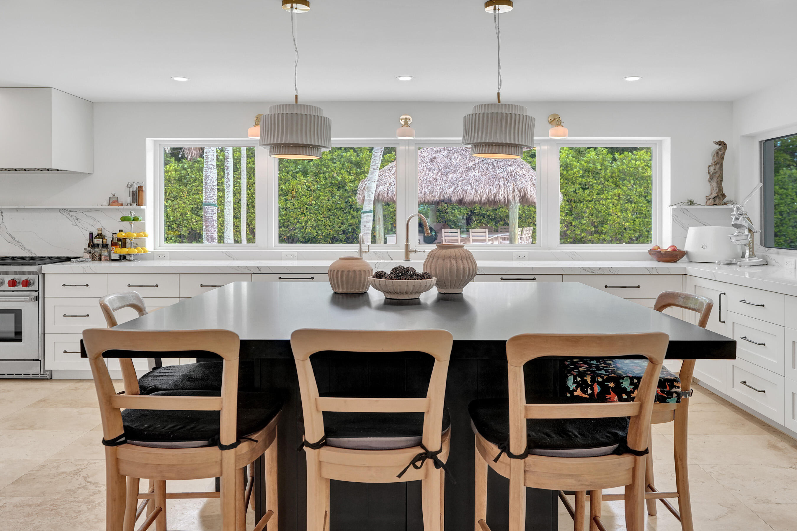 2421 NE 12th Fort Lauderdale, FL 33304