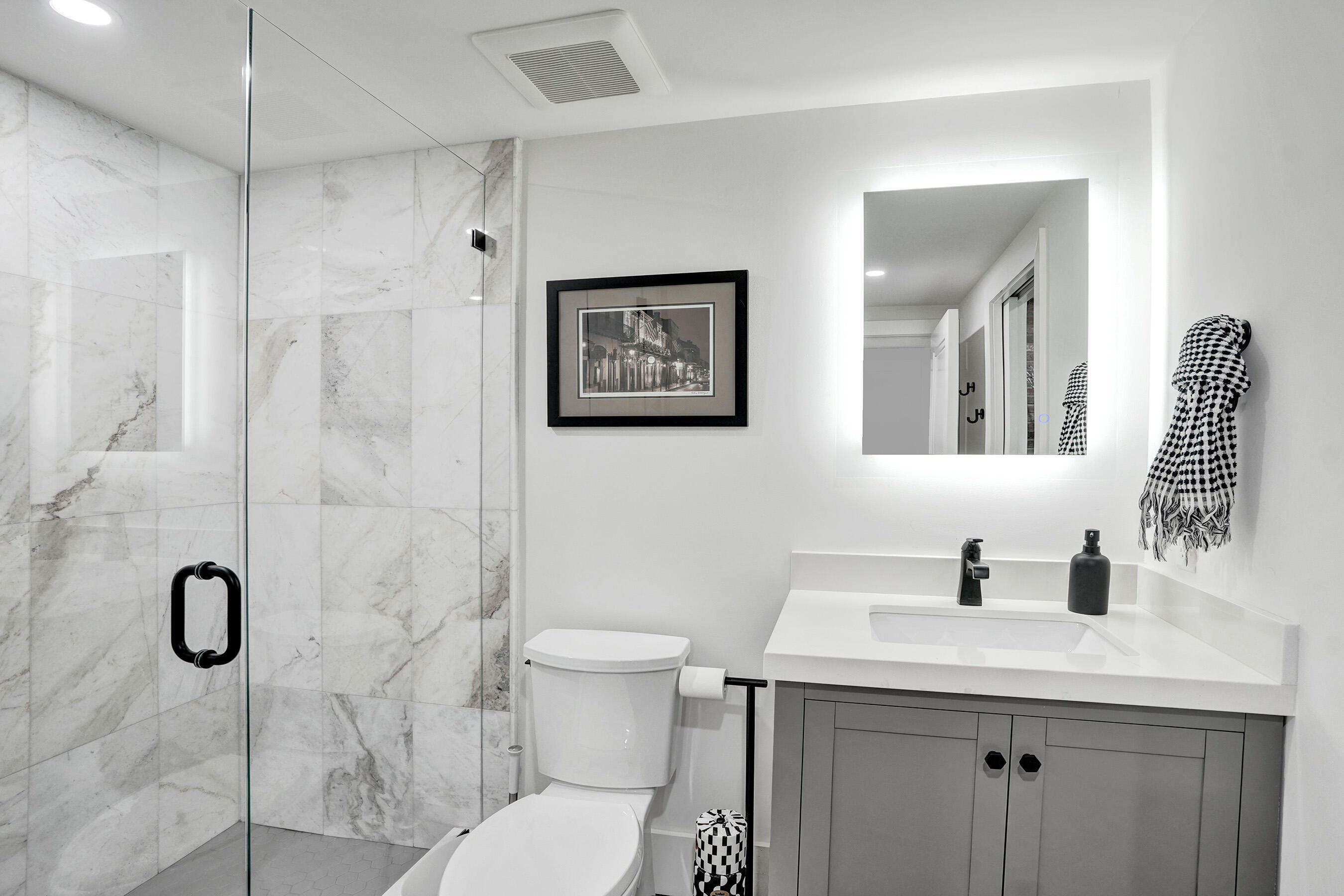 2421 NE 12th Fort Lauderdale, FL 33304