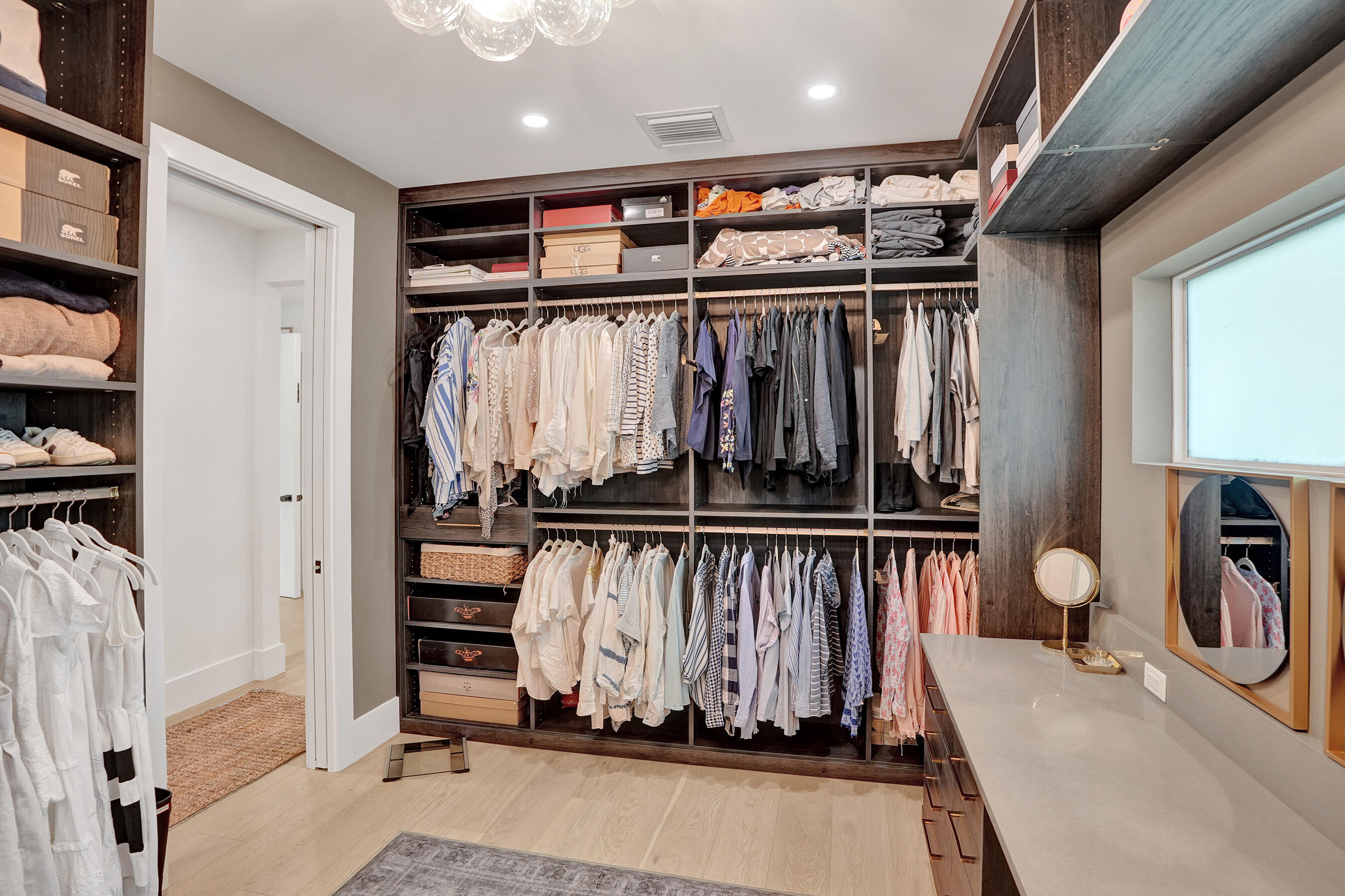 2421 NE 12th Fort Lauderdale, FL 33304