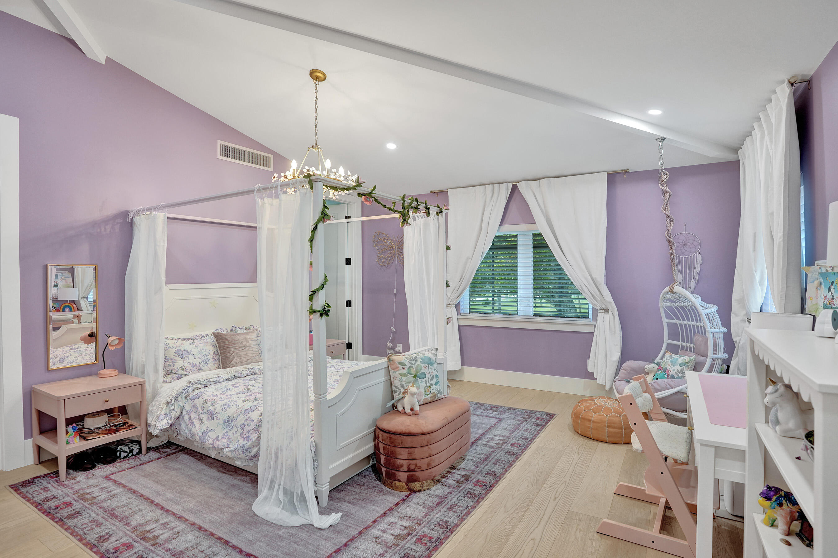 2421 NE 12th Fort Lauderdale, FL 33304