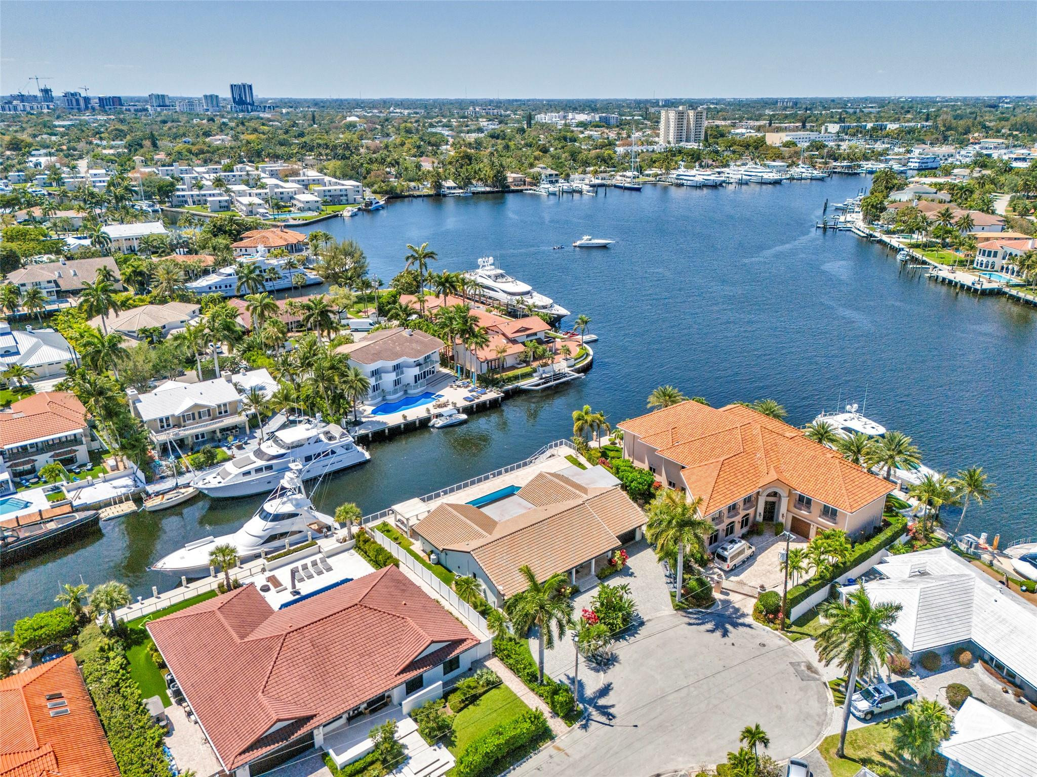 633 4th Key Fort Lauderdale, FL 33304
