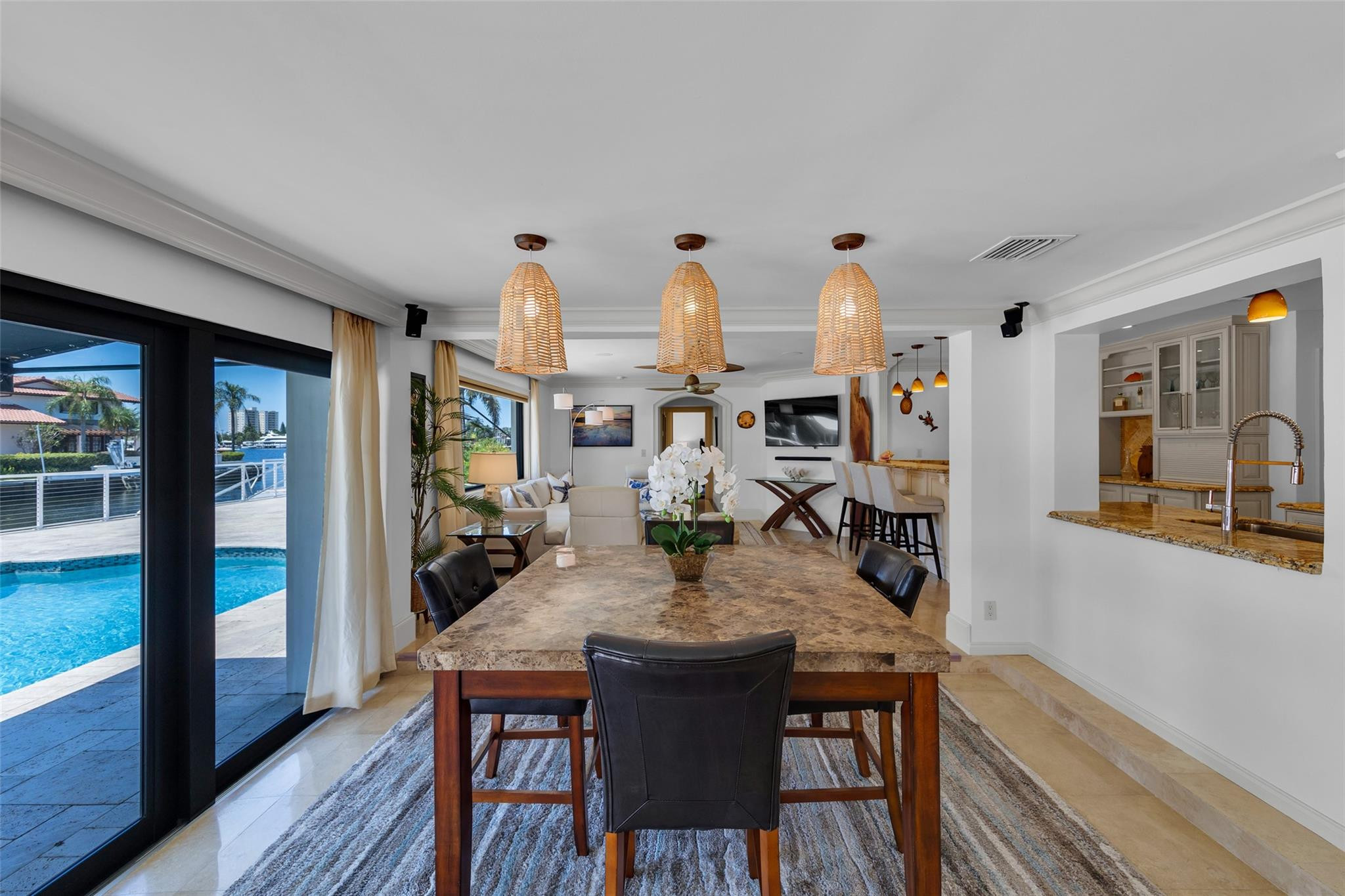 633 4th Key Fort Lauderdale, FL 33304