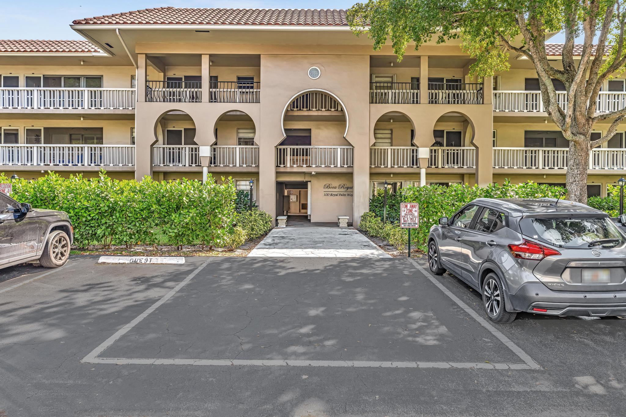 100 Royal Palm #303