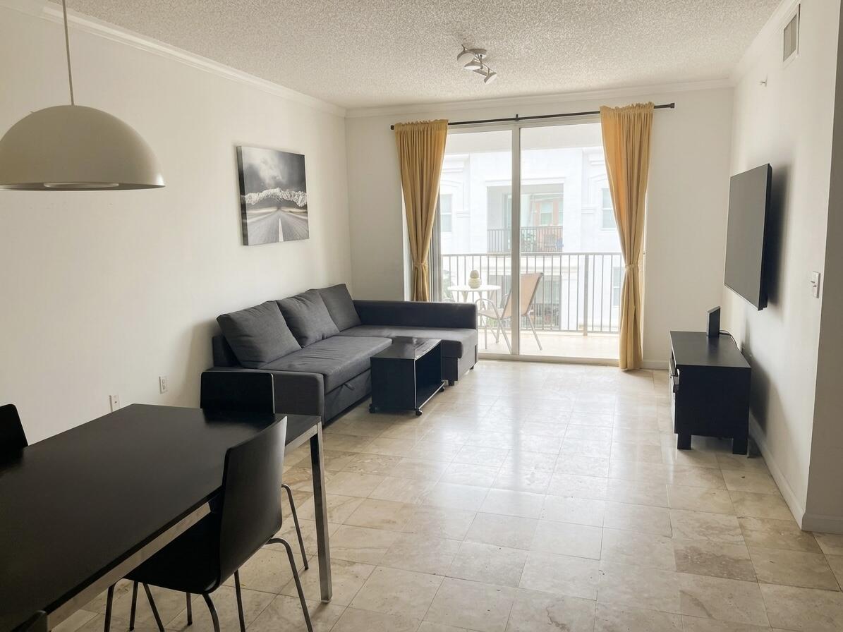 image Porto Bellagio Condo3