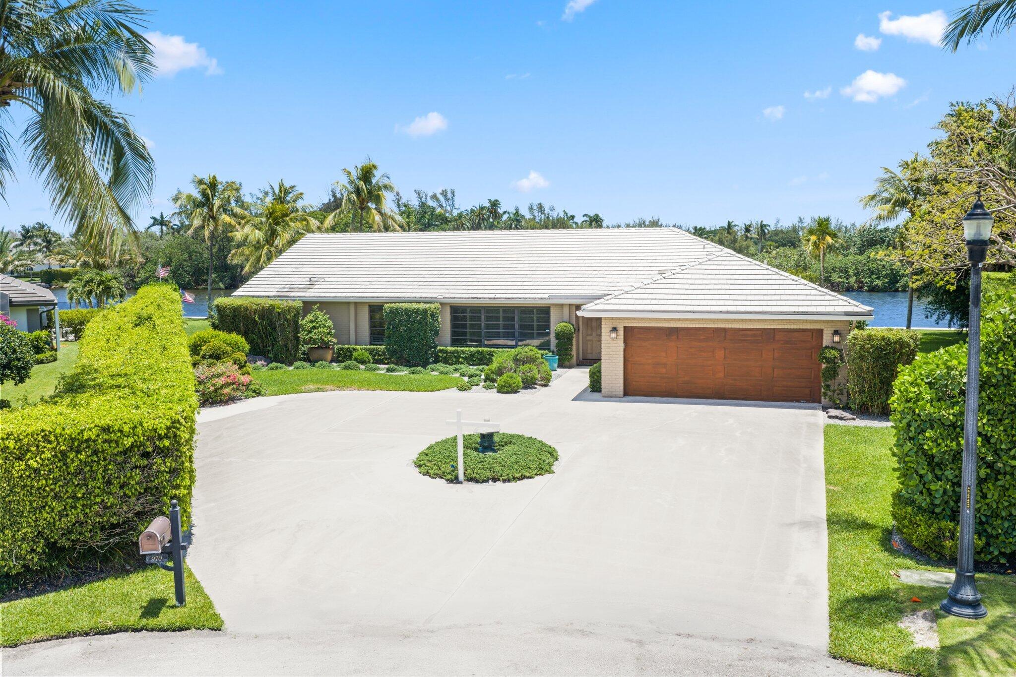 970 Orchid Gulf Stream, FL 33483