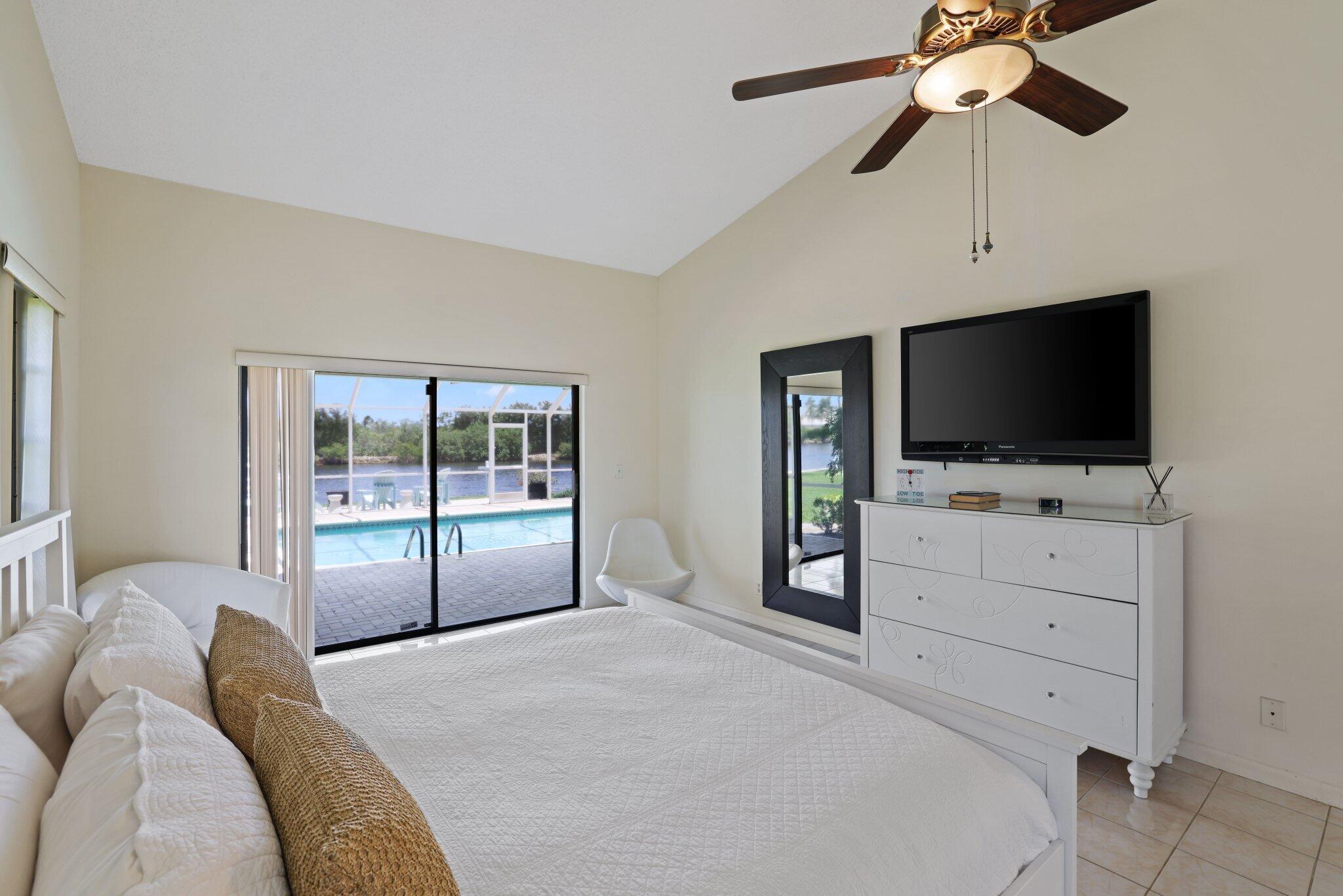 970 Orchid Gulf Stream, FL 33483