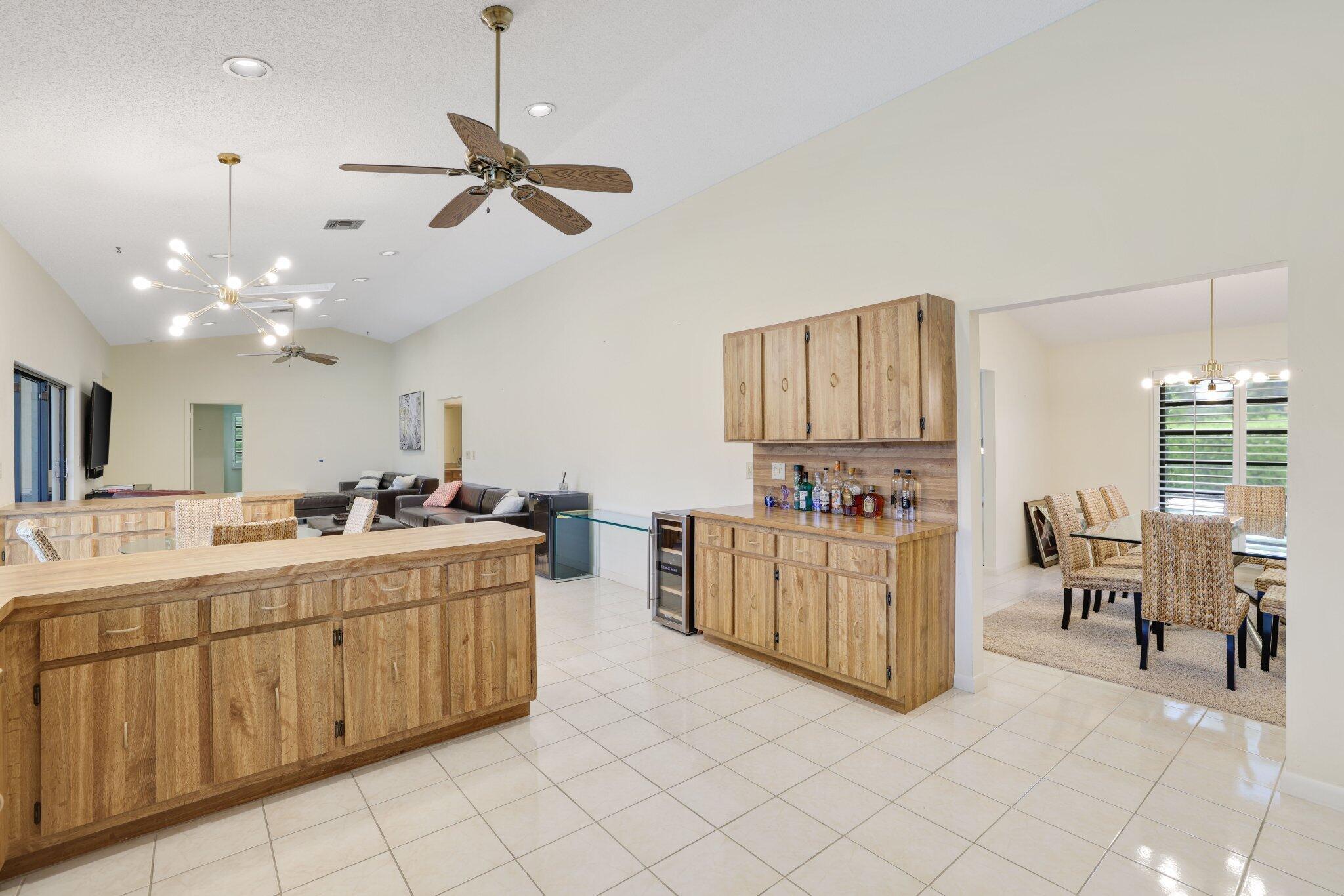 970 Orchid Gulf Stream, FL 33483