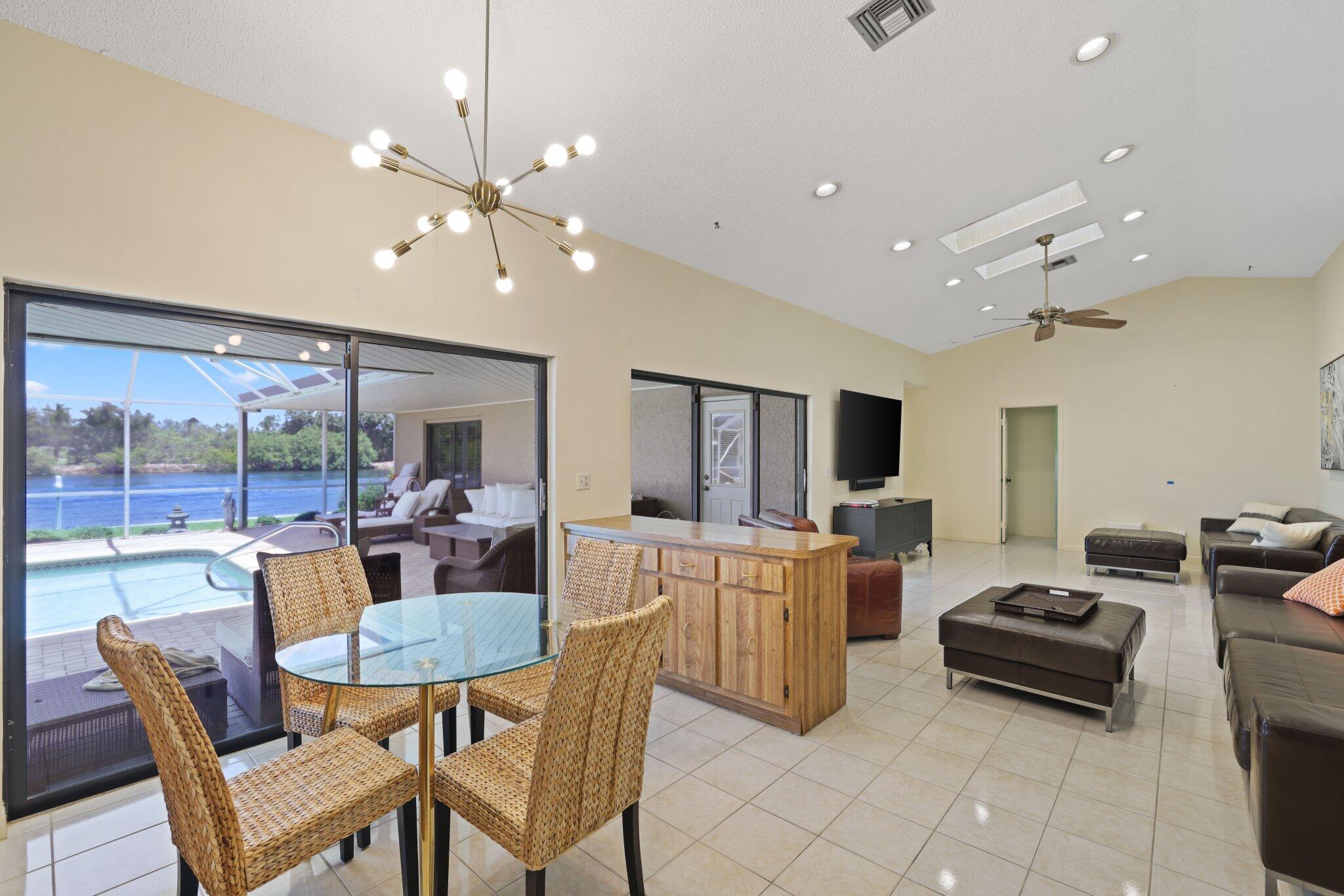 970 Orchid Gulf Stream, FL 33483