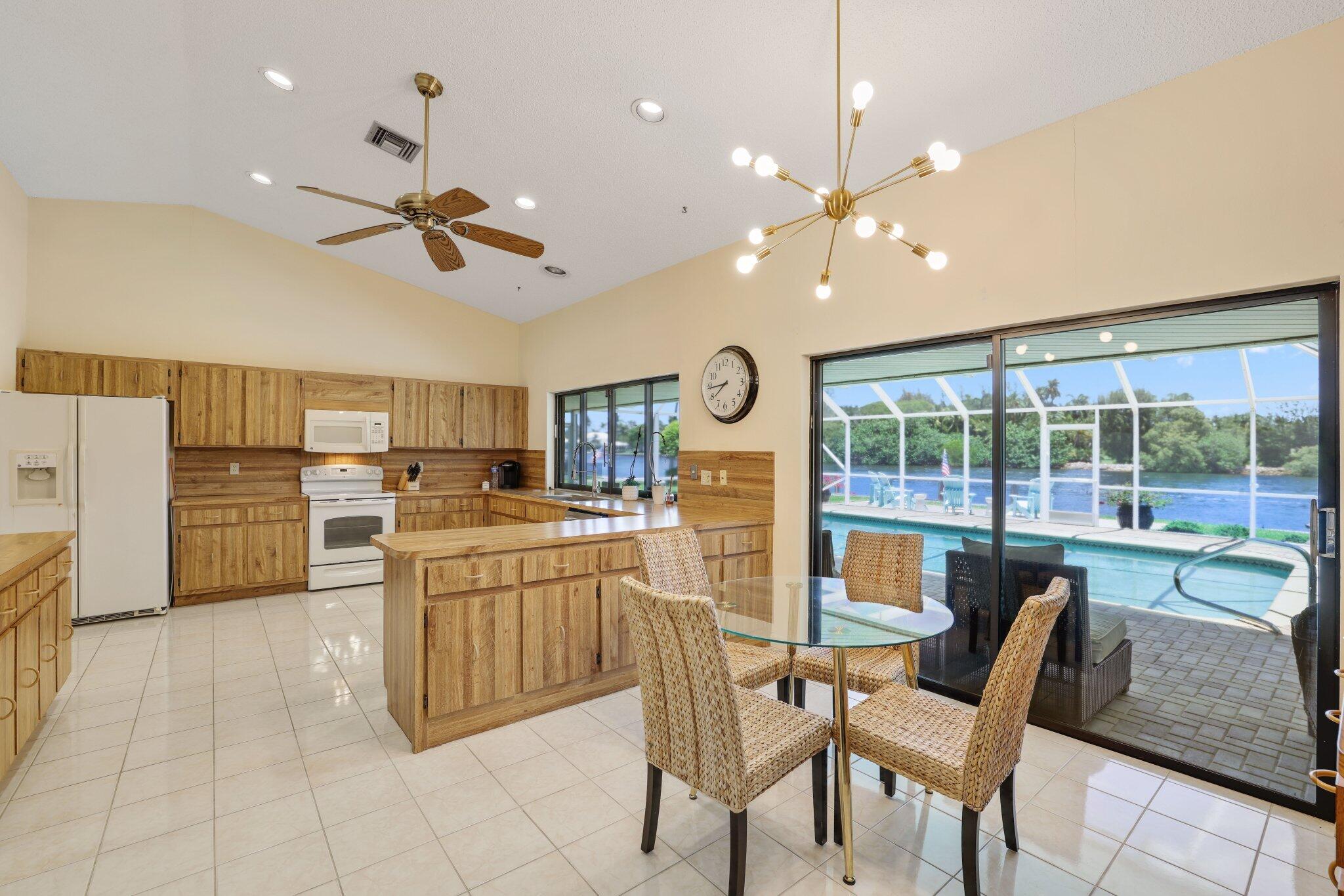 970 Orchid Gulf Stream, FL 33483