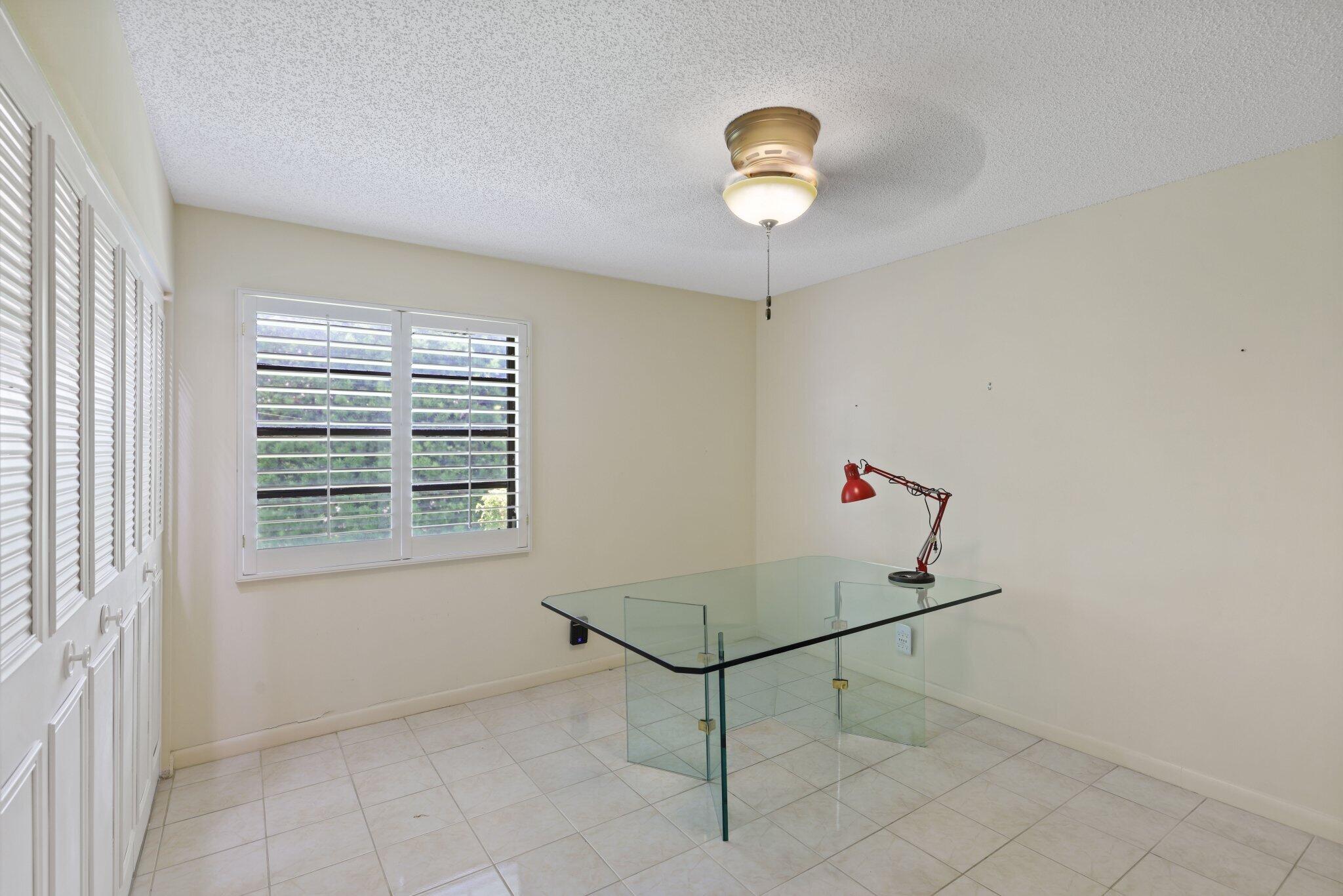 970 Orchid Gulf Stream, FL 33483