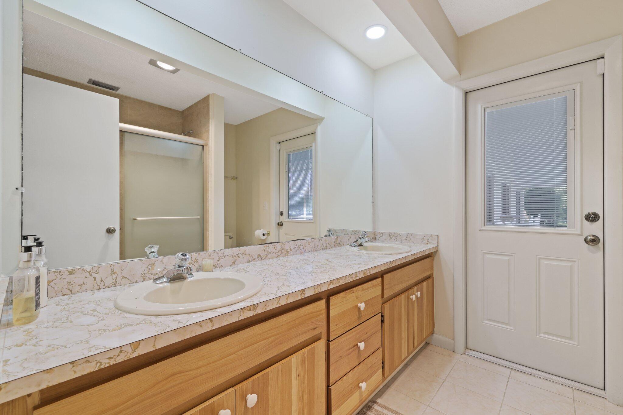 970 Orchid Gulf Stream, FL 33483