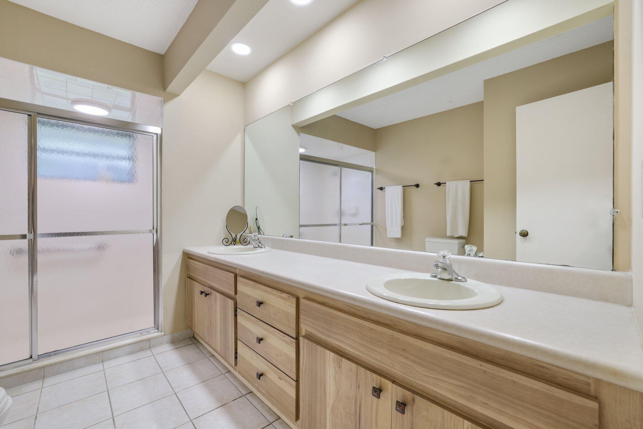 970 Orchid Gulf Stream, FL 33483