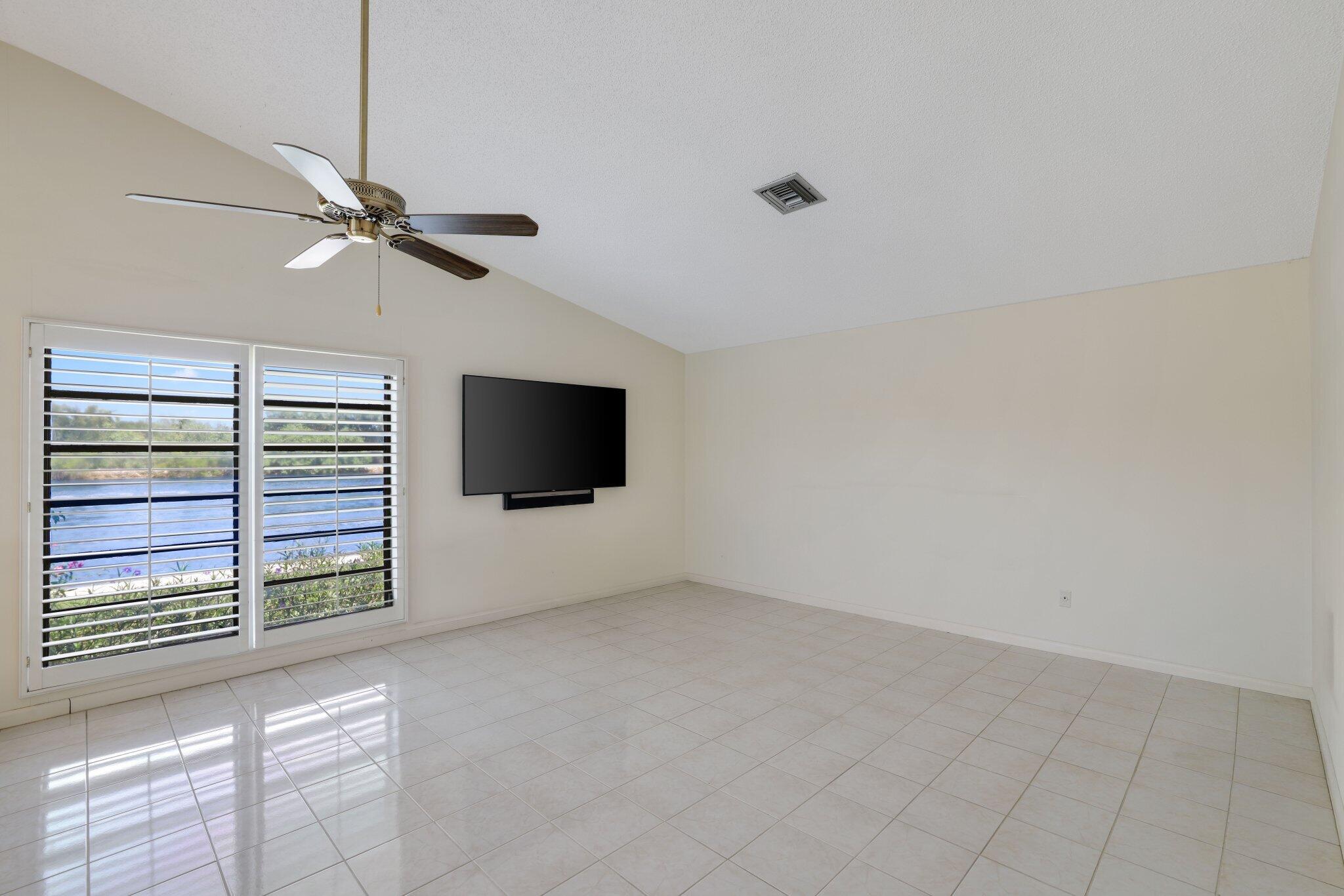 970 Orchid Gulf Stream, FL 33483
