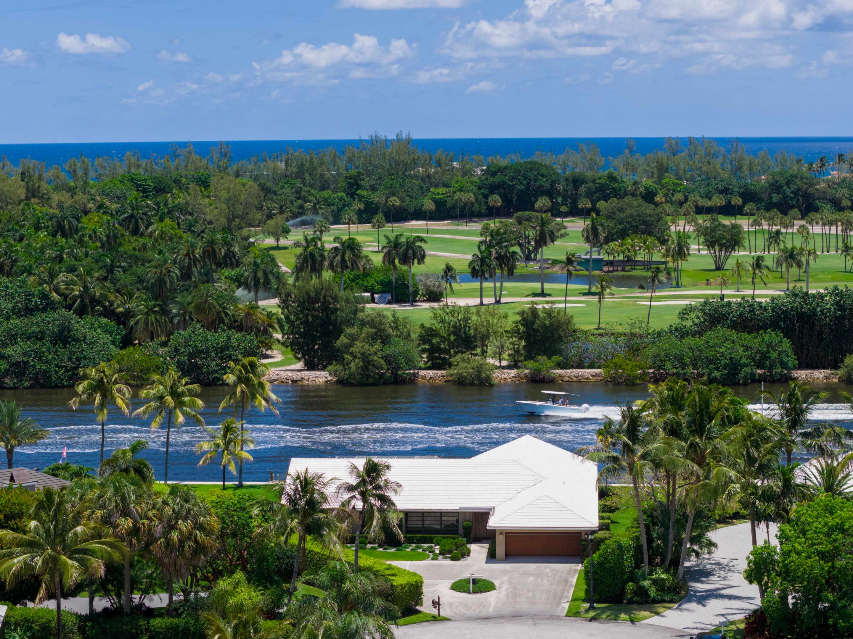970 Orchid Gulf Stream, FL 33483