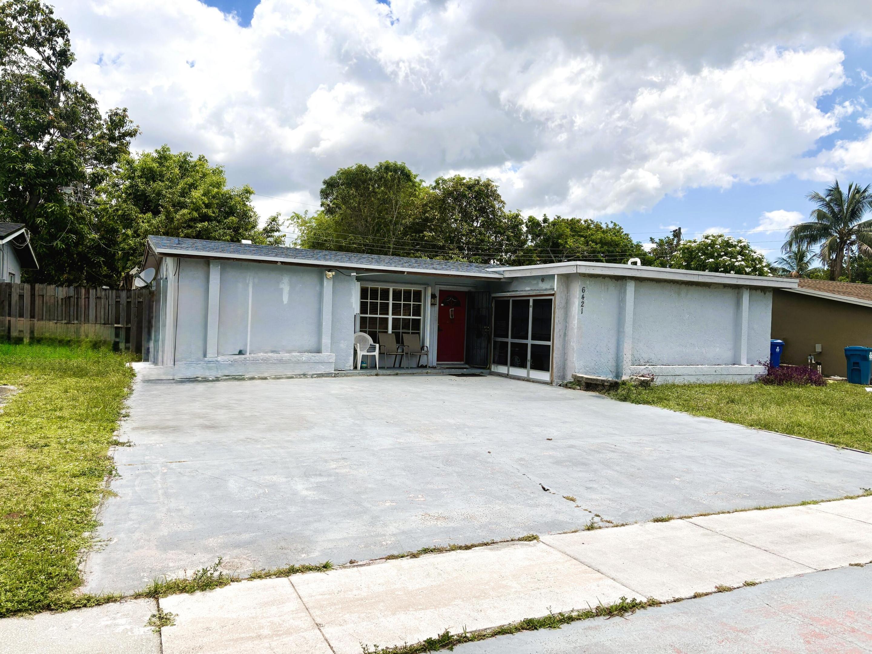 6421 NW 29th