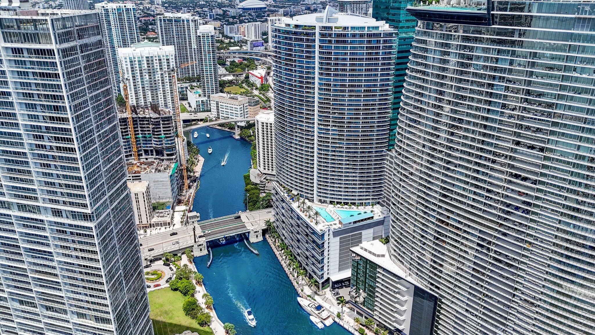 image Epic Residences24