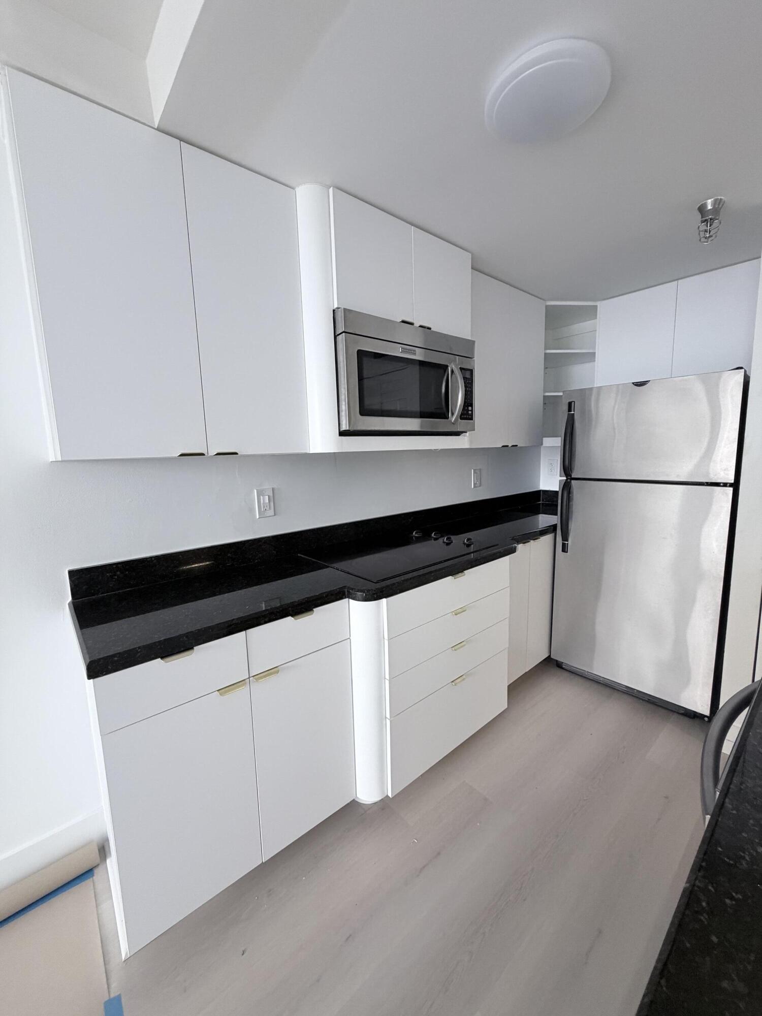 image Brickell Key Two9