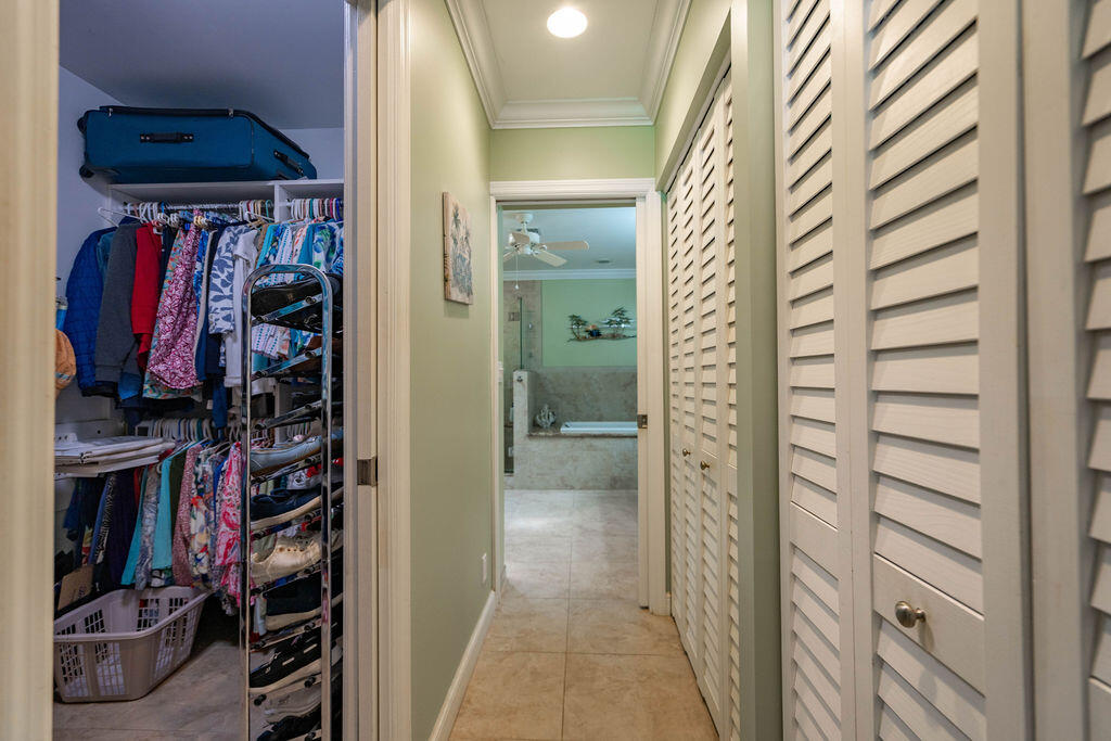 2823 NE 35th Lighthouse Point, FL 33064