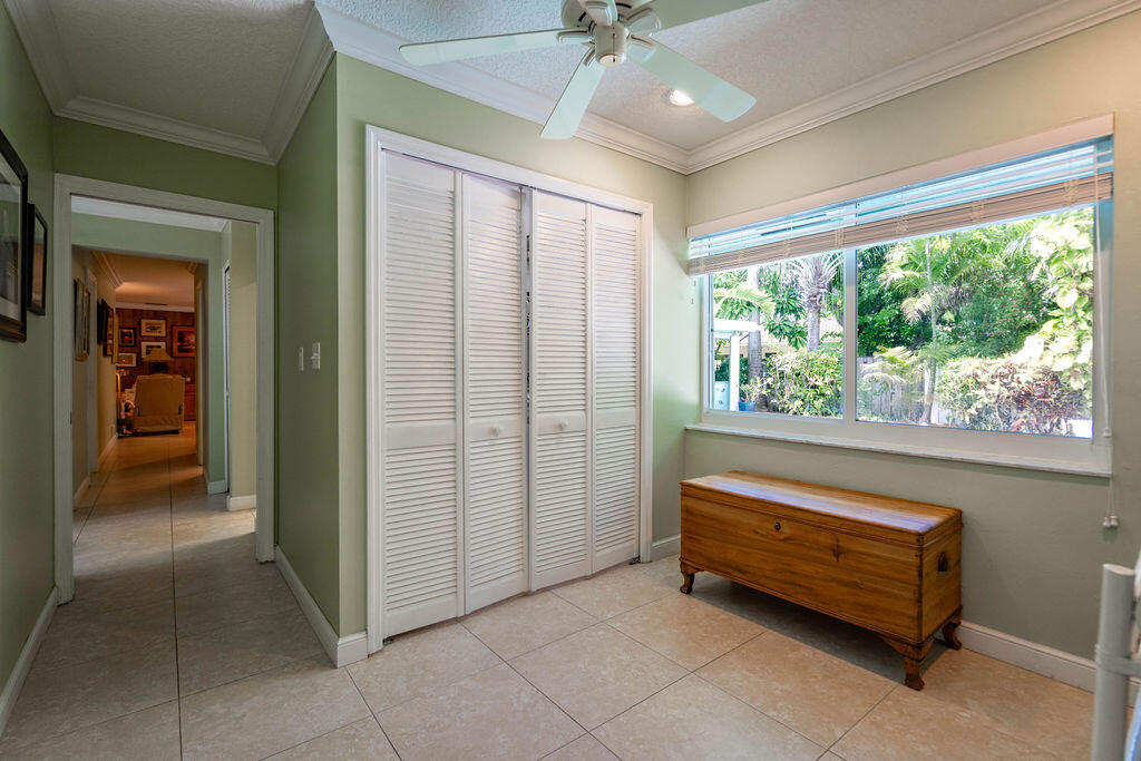 2823 NE 35th Lighthouse Point, FL 33064