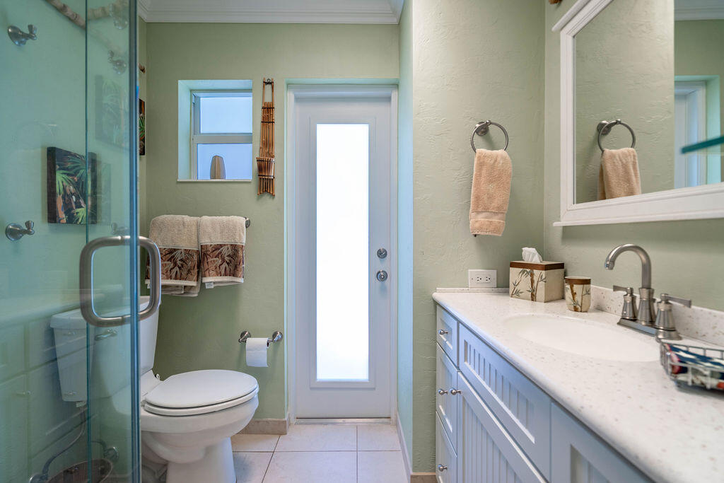 2823 NE 35th Lighthouse Point, FL 33064