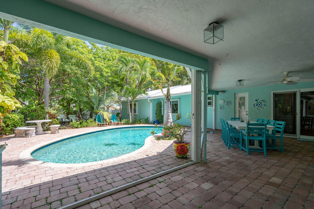 2823 NE 35th Lighthouse Point, FL 33064