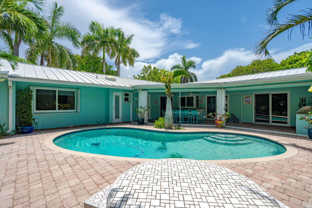 2823 NE 35th Lighthouse Point, FL 33064