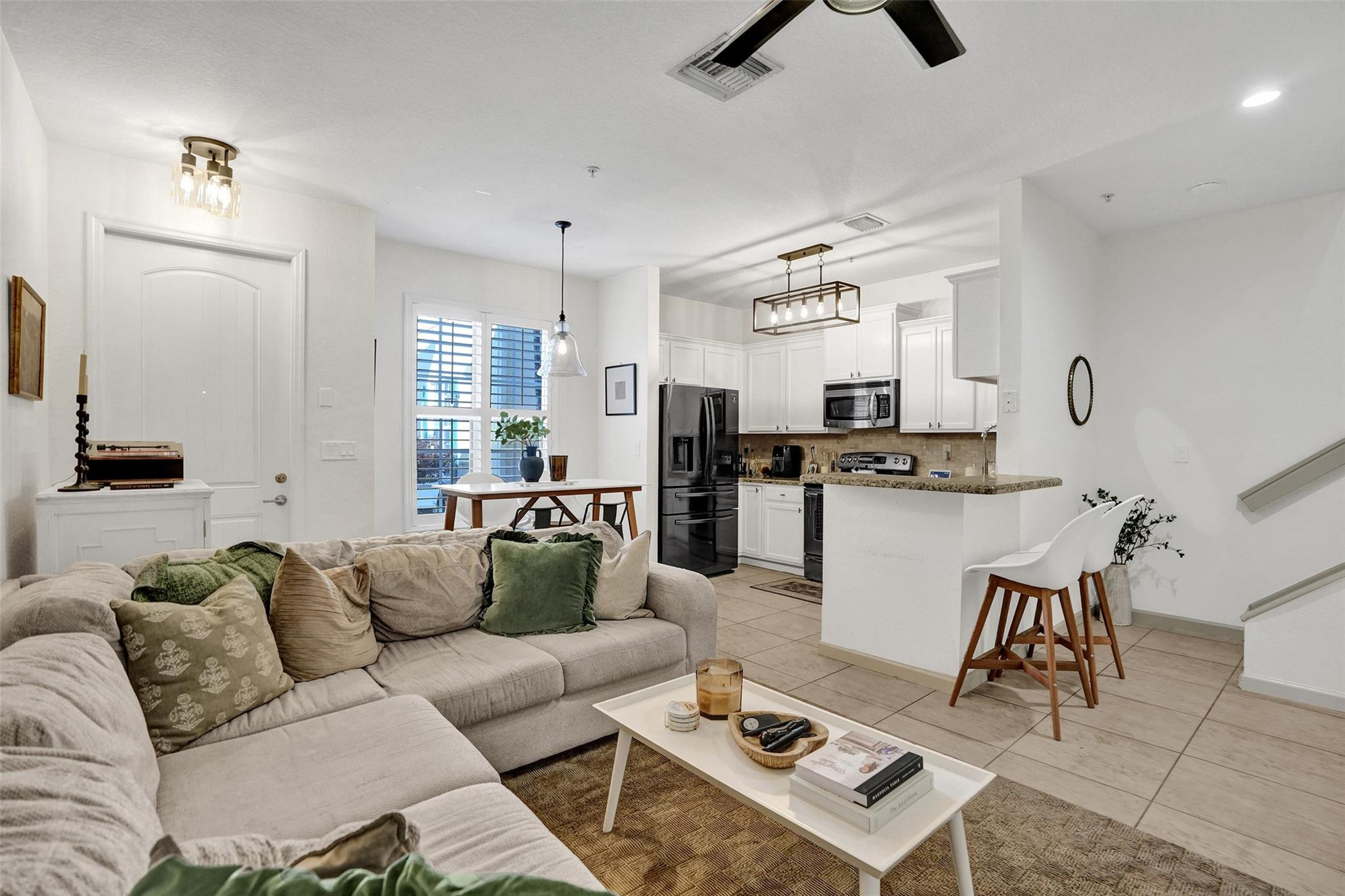 159 SW 7th Ct