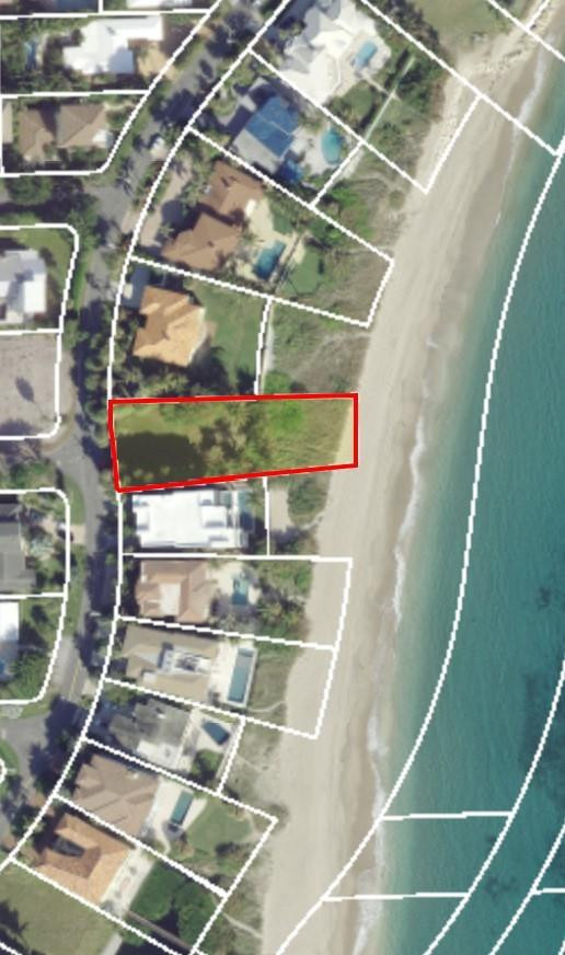 2100 Bay Dr Pompano Beach, FL 33062