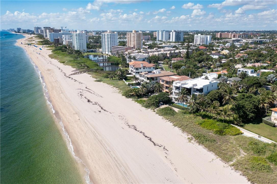 2100 Bay Dr Pompano Beach, FL 33062