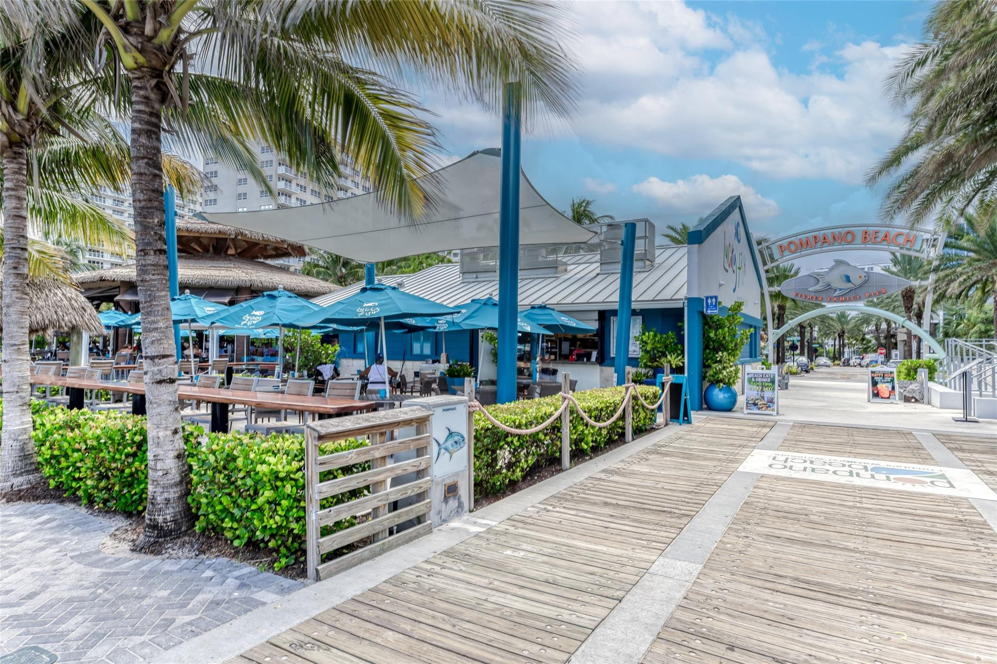 2100 Bay Dr Pompano Beach, FL 33062
