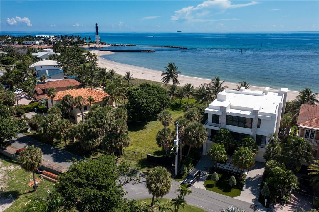 2100 Bay Dr Pompano Beach, FL 33062