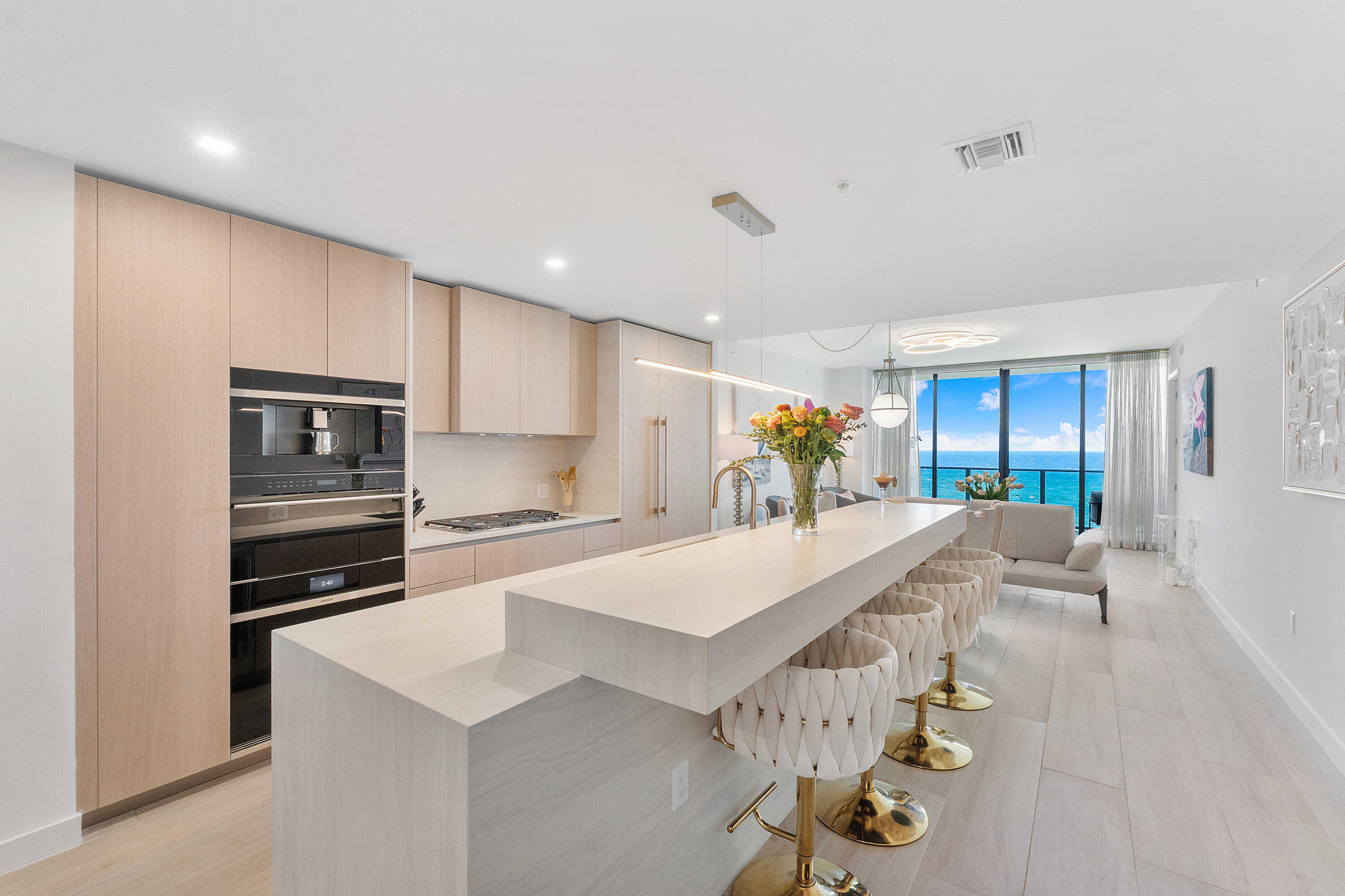 900 N Ocean Blvd #1204