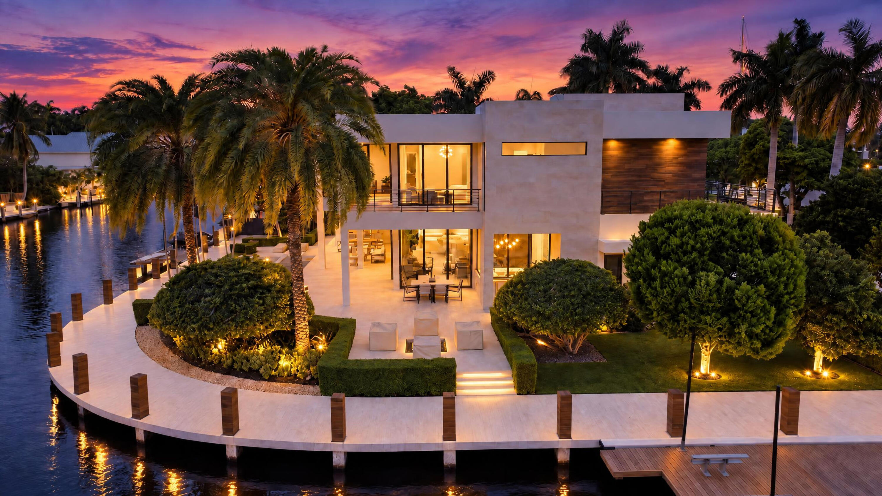 1 Royal Palm Dr Fort Lauderdale, FL 33301
