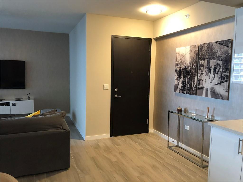 image Nine at Mary Brickell Village7