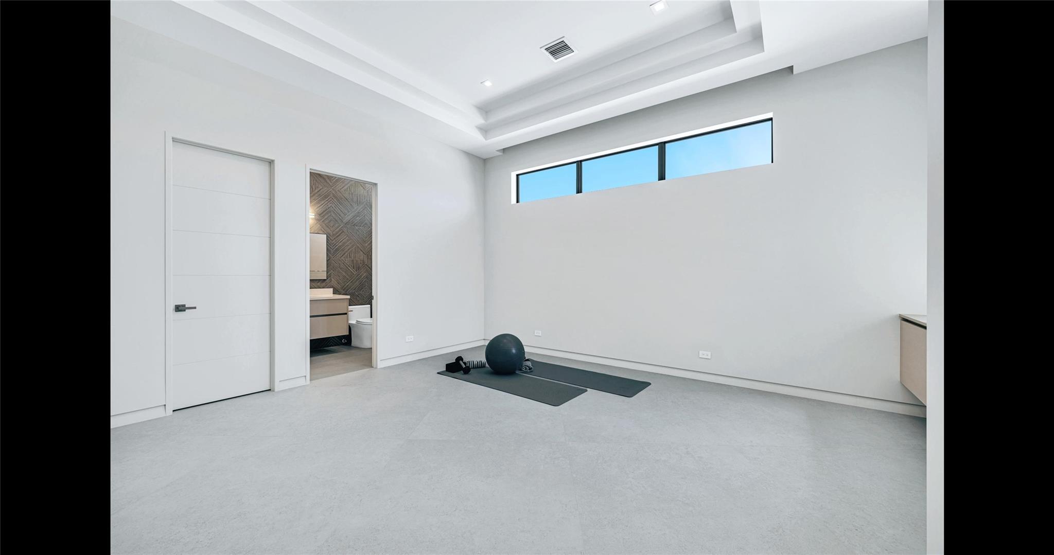 51 Isla Bahia Dr Fort Lauderdale, FL 33316