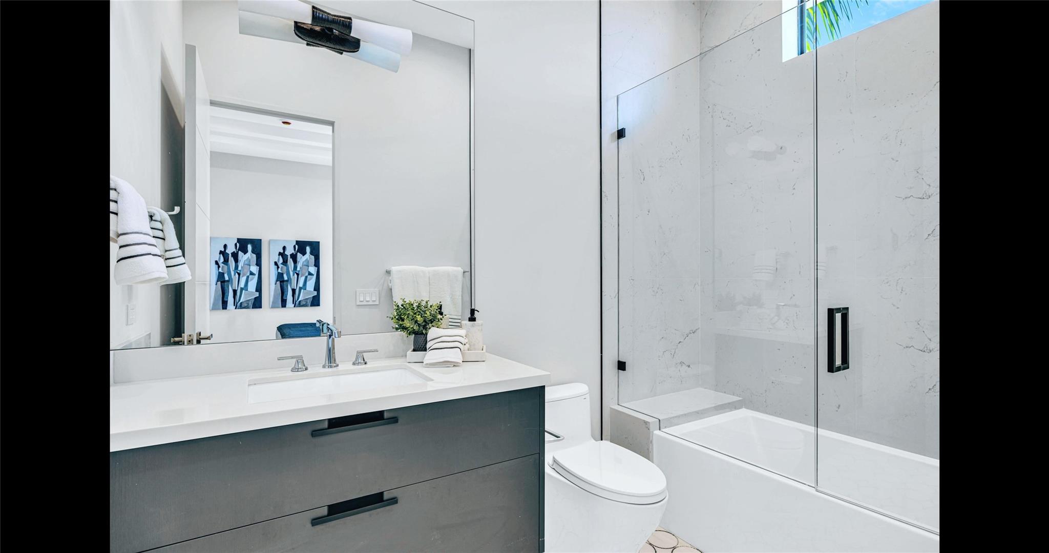 51 Isla Bahia Dr Fort Lauderdale, FL 33316