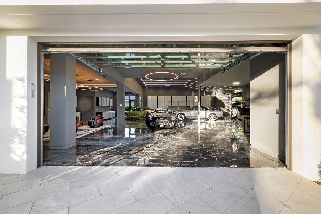 51 Isla Bahia Dr Fort Lauderdale, FL 33316