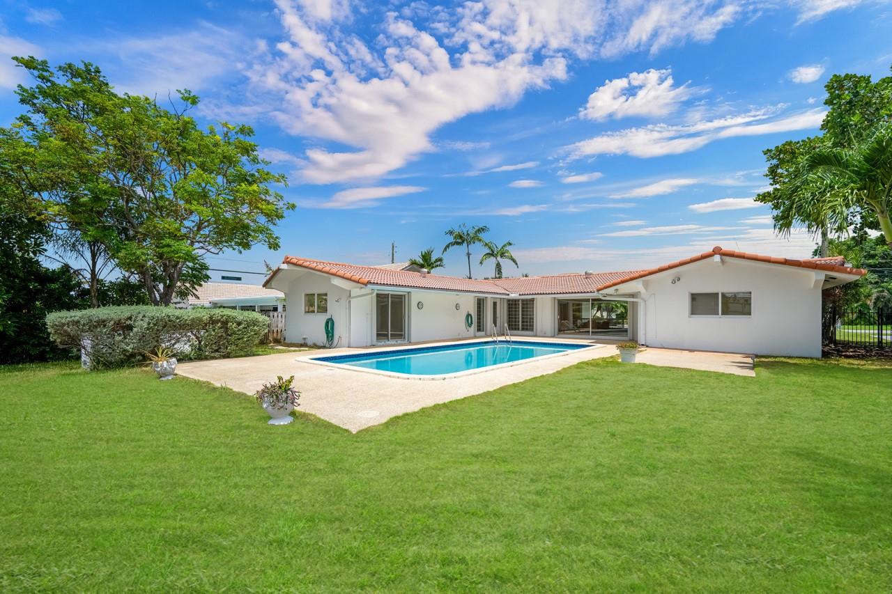 232 Codrington Dr