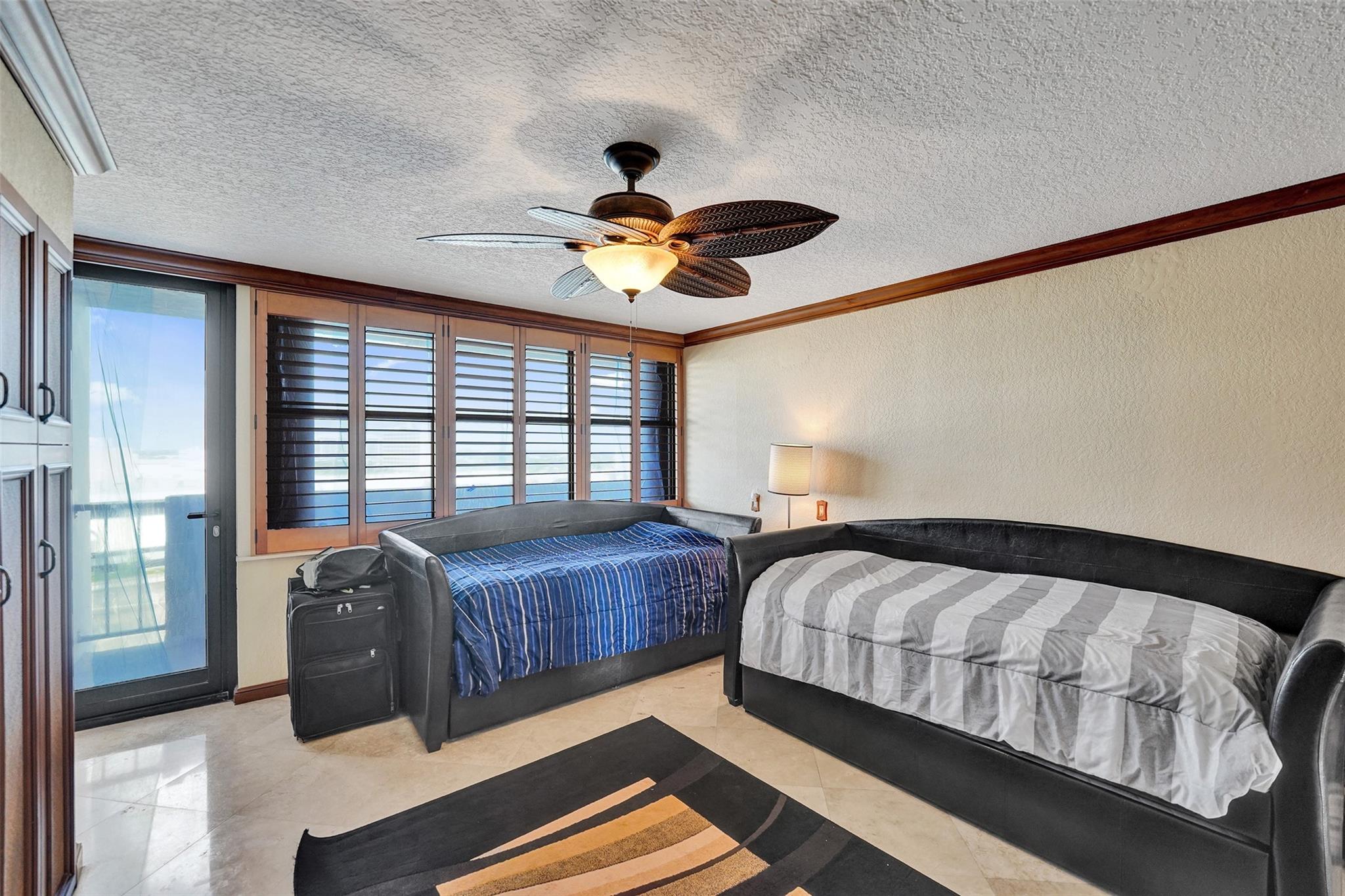 936 Intracoastal Dr #11C Fort Lauderdale, FL 33304 936 Intracoastal Dr #11C Fort Lauderdale, FL 33304