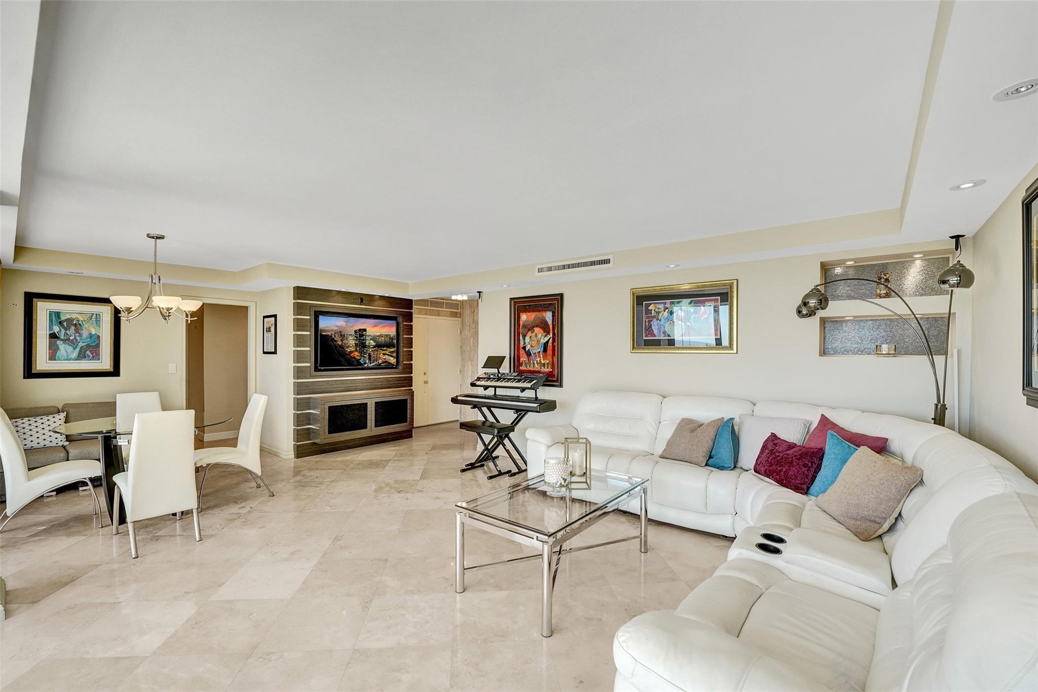 936 Intracoastal Dr #11C Fort Lauderdale, FL 33304 936 Intracoastal Dr #11C Fort Lauderdale, FL 33304
