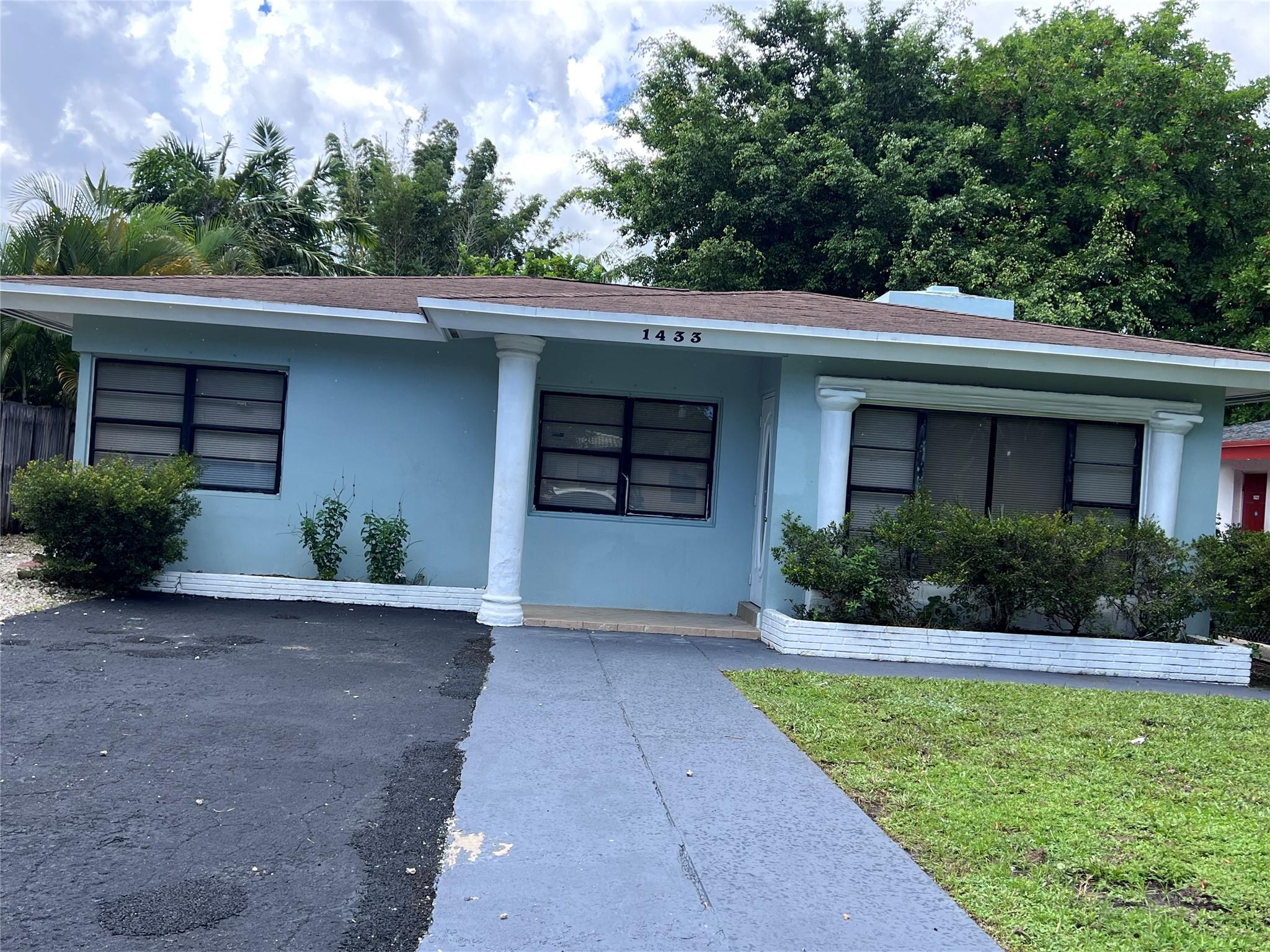 1433 NW 7th Ave