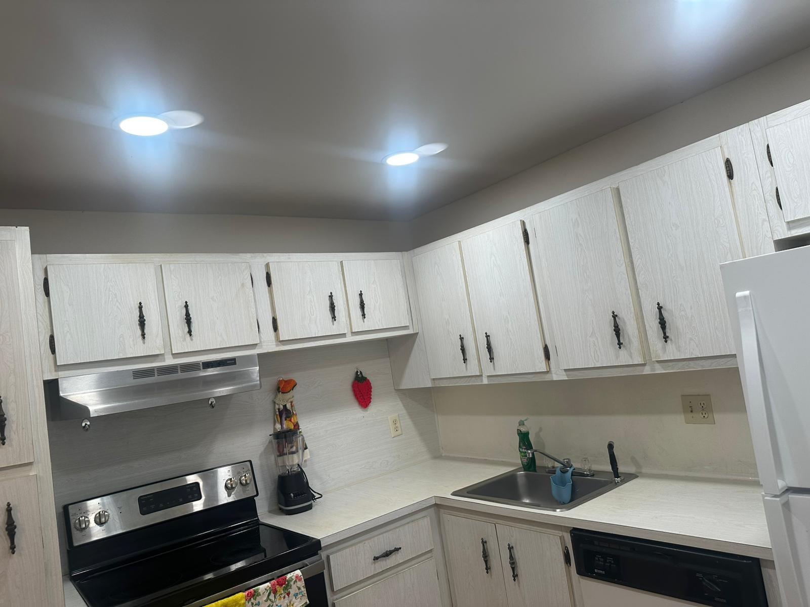 3100 Holiday Spgs Blvd #210