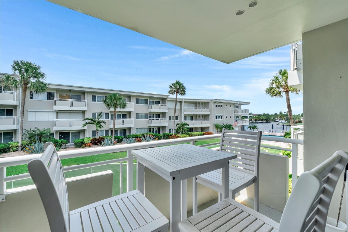 1198 Hillsboro Mile #212 Hillsboro Beach, FL 33062