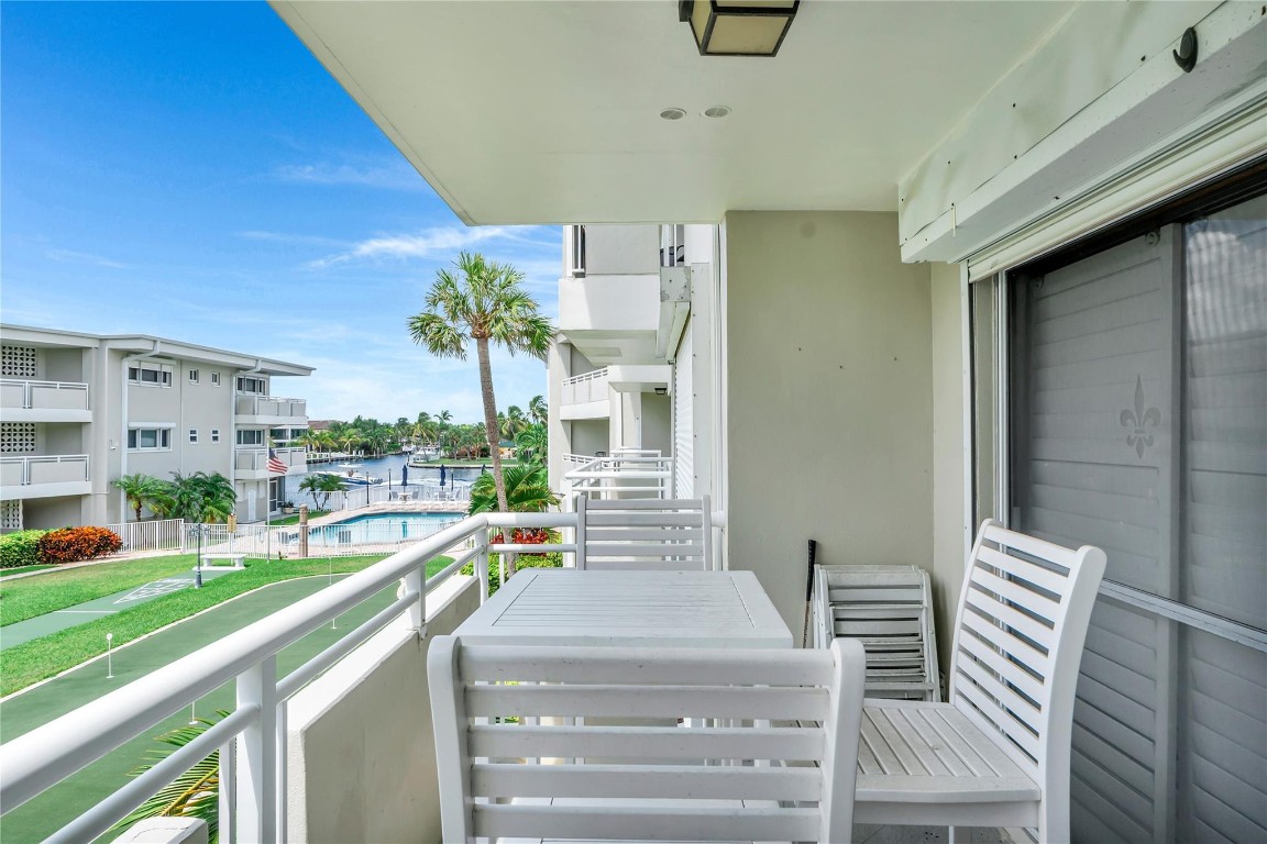 1198 Hillsboro Mile #212 Hillsboro Beach, FL 33062