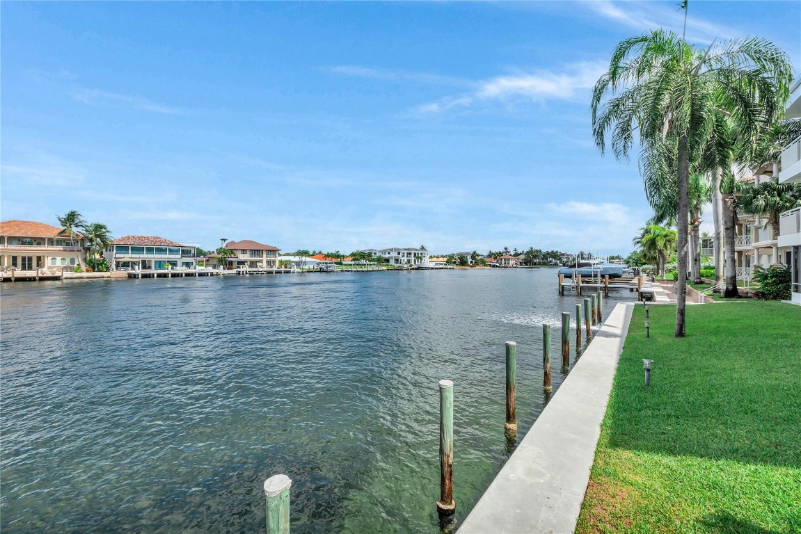 1198 Hillsboro Mile #212 Hillsboro Beach, FL 33062
