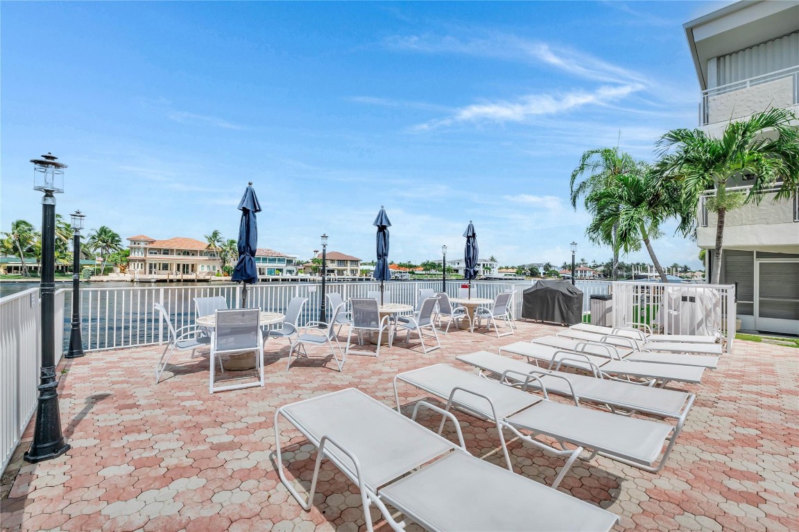 1198 Hillsboro Mile #212 Hillsboro Beach, FL 33062
